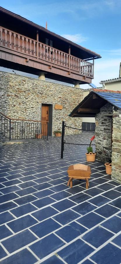 El Rato Apartamentos Rurales Navia Eksteriør billede